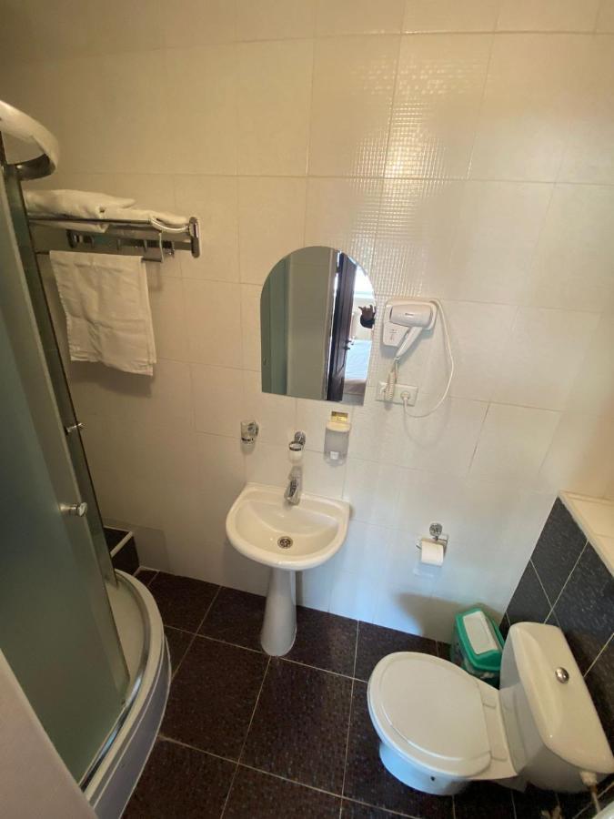 Ulpan Mini Hotel อัสตานา ภายนอก รูปภาพ