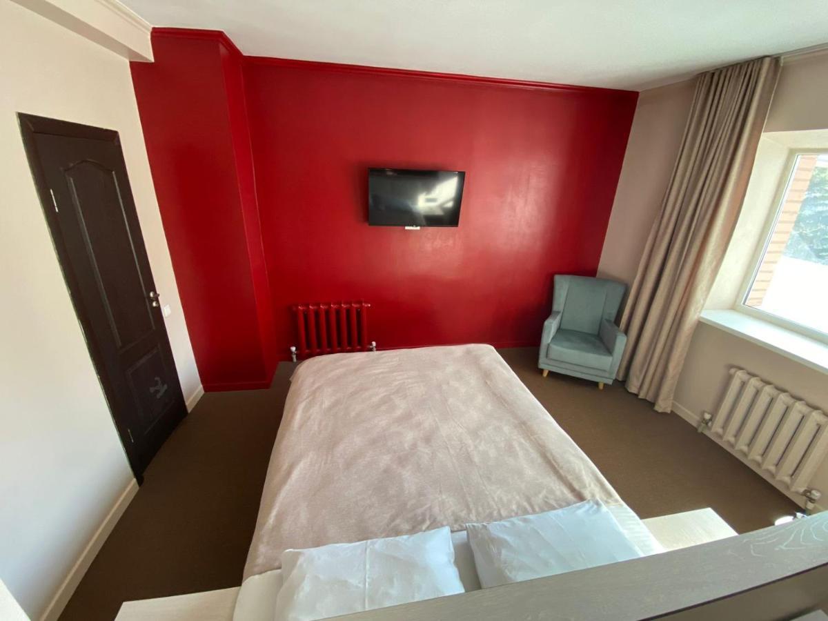 Ulpan Mini Hotel อัสตานา ภายนอก รูปภาพ