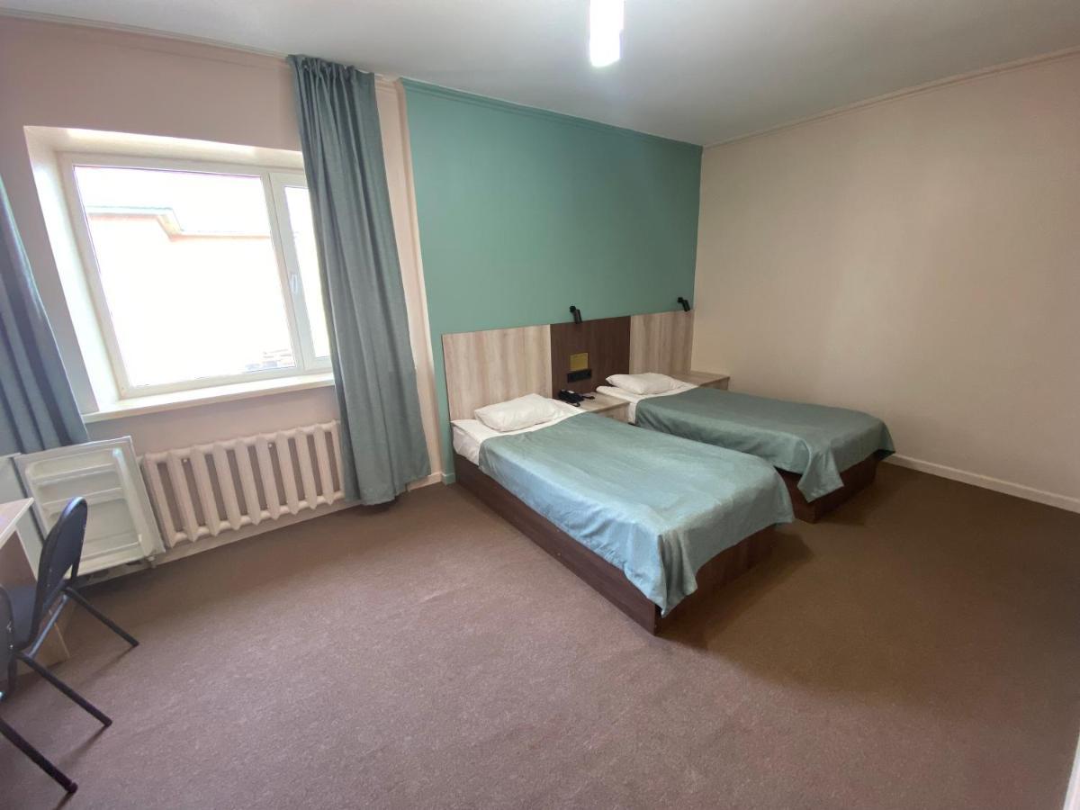 Ulpan Mini Hotel อัสตานา ภายนอก รูปภาพ