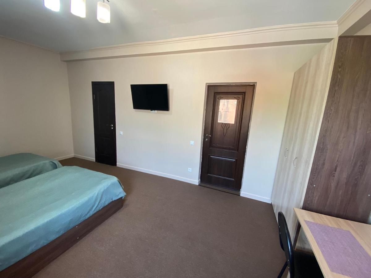 Ulpan Mini Hotel อัสตานา ภายนอก รูปภาพ