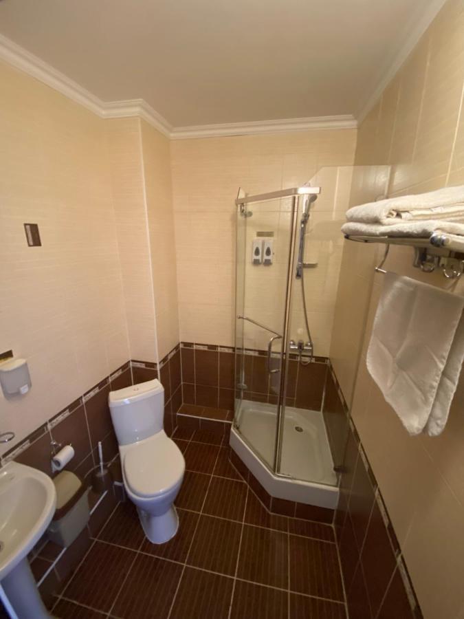 Ulpan Mini Hotel อัสตานา ภายนอก รูปภาพ