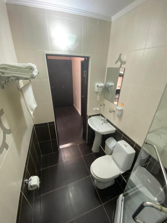 Ulpan Mini Hotel อัสตานา ภายนอก รูปภาพ