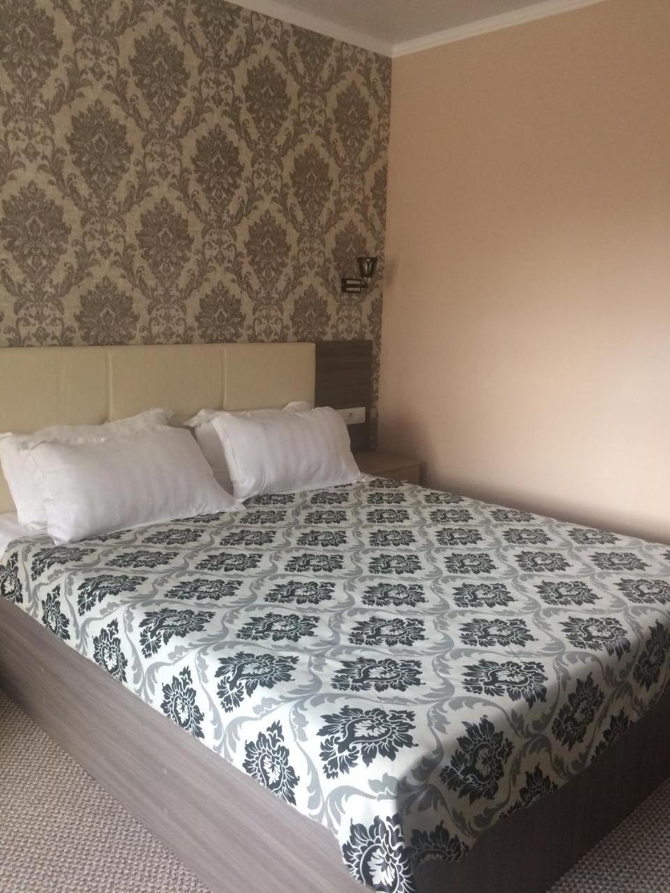 Ulpan Mini Hotel อัสตานา ภายนอก รูปภาพ
